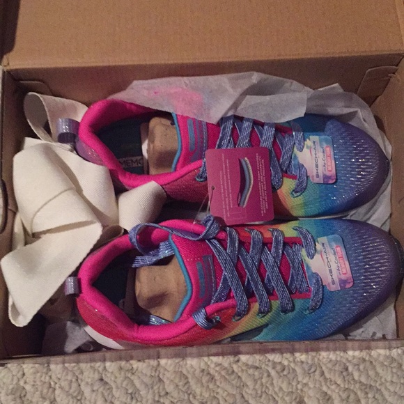 Girls Size 3 Skech Air shoes - Picture 2 of 5